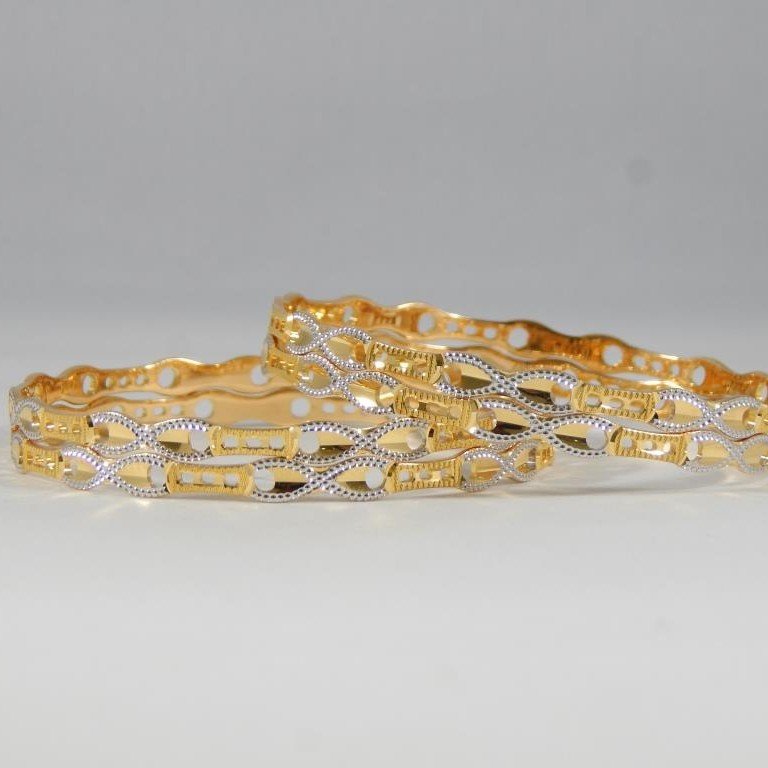 22Kt Yellow Gold Misty Hue Bangles For Women