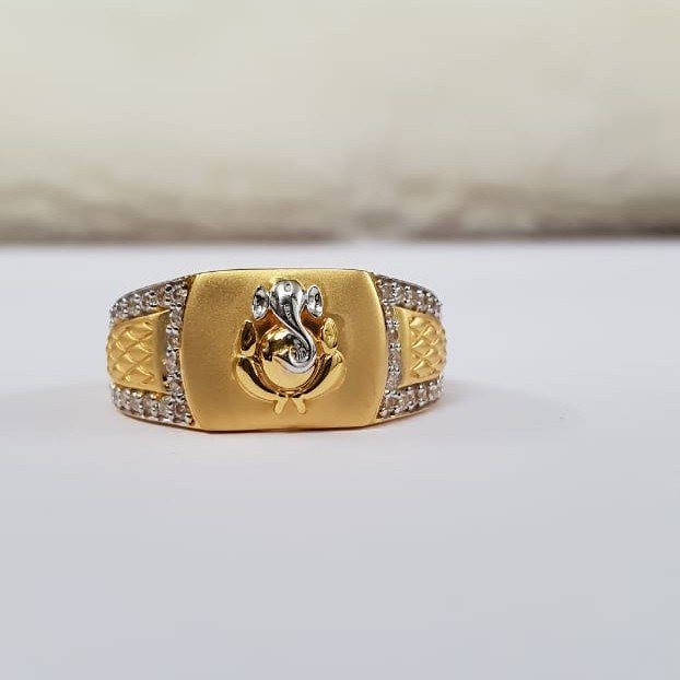 22Kt Gold Cz Fancy Ganpati Ring for Men