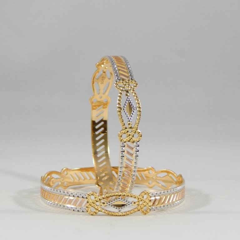 22KT Gold Kada Wedding Bangles For Women